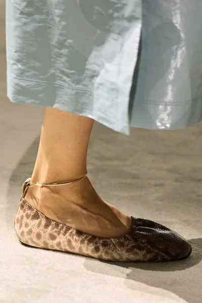 Look 52